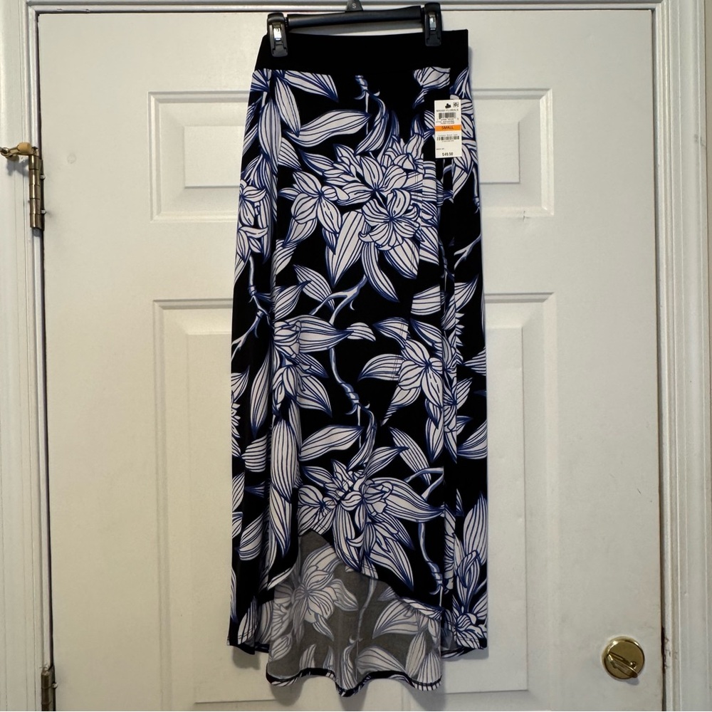 NWT JM Collection Black and White Floral Maxi High-Low Skirt Women Small